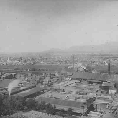 Photograph of Booth-Kelly Mill Facing North, Springfield, Oregon, circa pre-1911