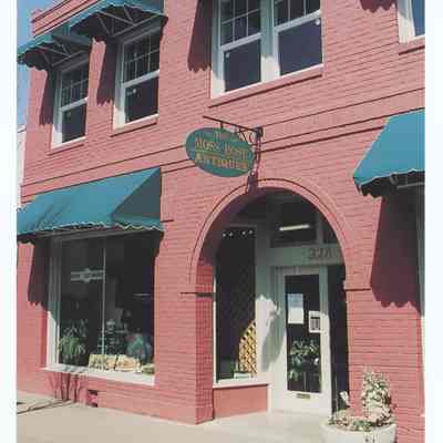 Postcard of The Moss Rose Antiques, 326 Main Street, Springfield