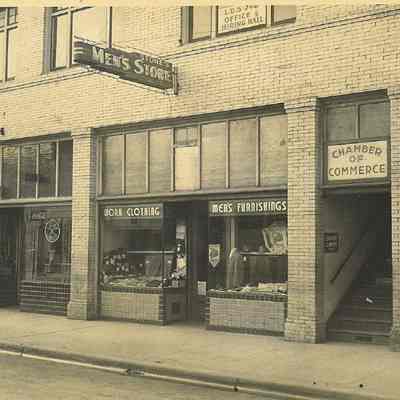 Photograph of Stone's Mens Store, Springfield, Oregon, circa 1940s
