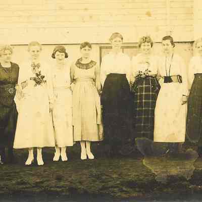 Photograph of the Teachers of Lincoln School, Springfield, OR, 1919