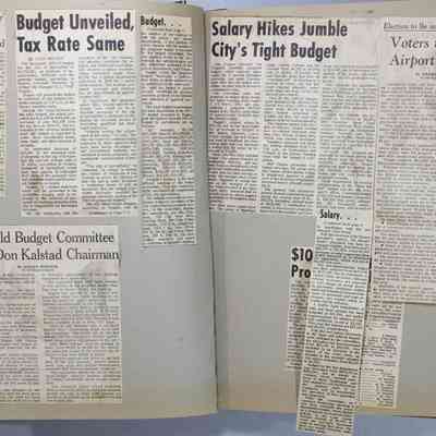 Pages 44-45 (Clippings unfolded)
