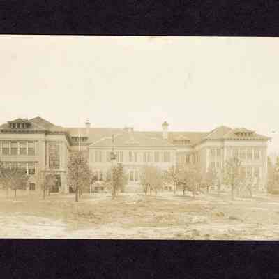 Photograph on postcard of a school at Montavilla, Portland, Oregon
