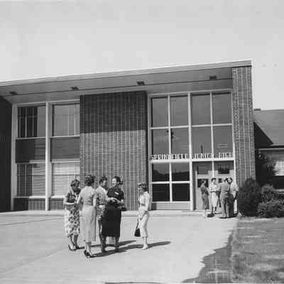 Photograph of Springfield Junior High entrance, Springfield, Oregon, date unknown.