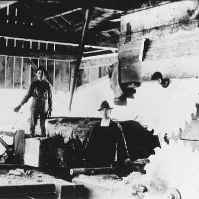 Photograph of Mill Interior, Springfield, OR, circa 1890-1910