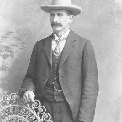 Photograph of Tom Orr