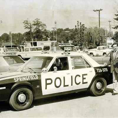 Springfield Police Car, Chief Riley and Lt. Callahan.