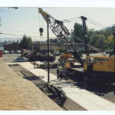 Photograph of the RPO Railcar relocation, Springfield, 1992