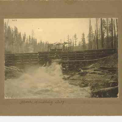 Photograph of dam above Wendling, Oregon, circa 1900