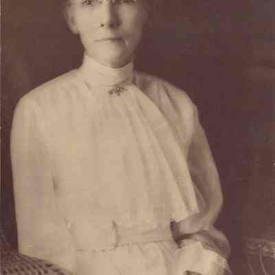 Photograph of Elma Sutton Wylie