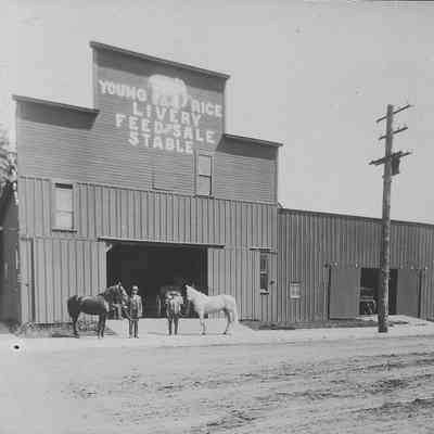 Photograph of Young & Price Livery and feed stable, Springfield, Oregon, circa before 1911