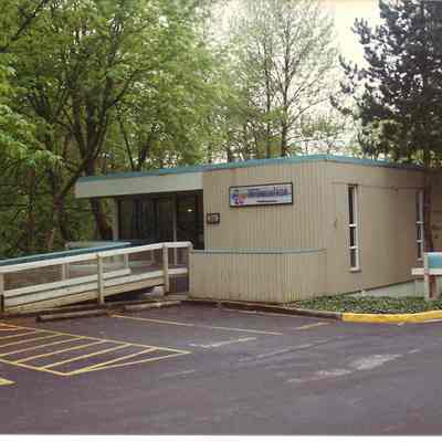 Photograph of Willamalane Administration Building, Springfield, Oregon, 1997