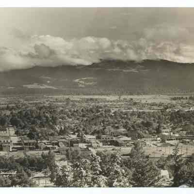Aerial photograph of Springfield area and Main Street, South to North view, circa 1946