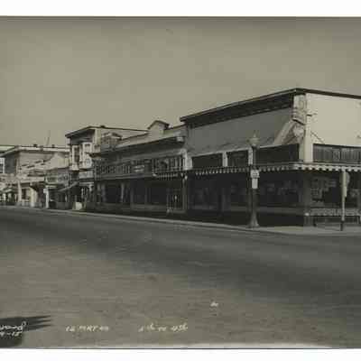 Photograph of Main Street, 5th to 4th, Springfield, May 12th 1946