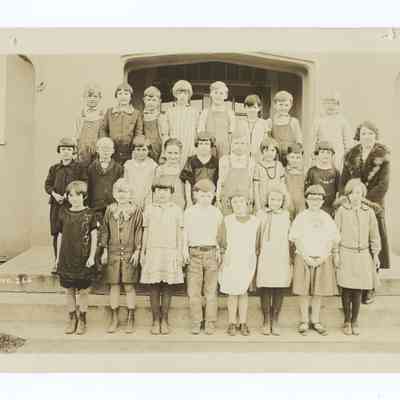 Class Photographs, Brattain School, Springfield, circa 1925