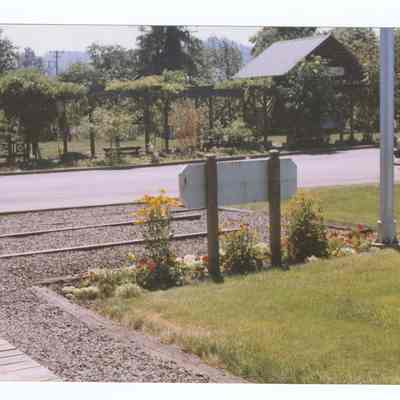 Photograph of the Springfield Chamber of Commerce building, former Train Depot, circa 1992