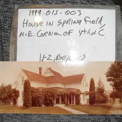 Photograph of a house, Springfield, Oregon