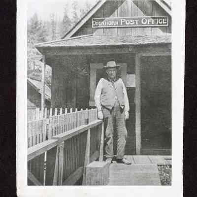 Photograph of Carl Stephens outside the Deerhorn Post Office, Deerhorn, Oregon