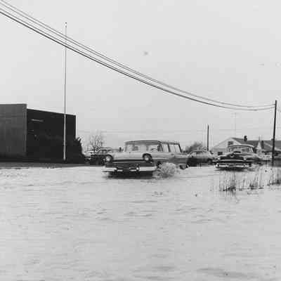 Photograph of water Over Harlow Road, Springfield, Oregon, 1948