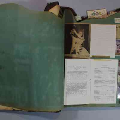 Pages 18 and 19 booklet (pages 3 and 4)
