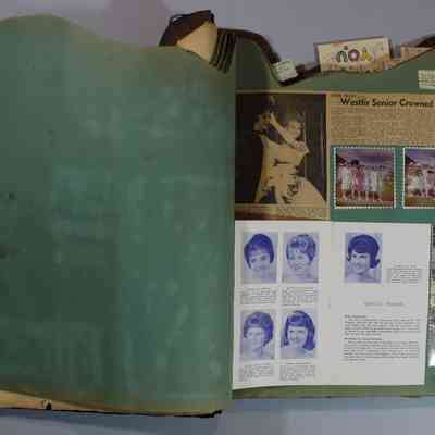 Pages 18 and 19 booklet (pages 7 and 8)