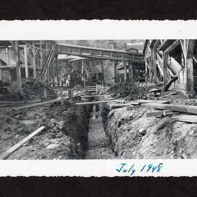 Photograph of construction of drain at the Booth-Kelly Lumber mill, Springfield, Oregon, 1948