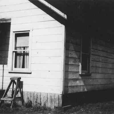 Pappy Ford's Camp: Our House on the Calipooia River