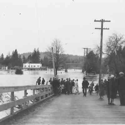 Photograph of Glenwood Flood; 1927