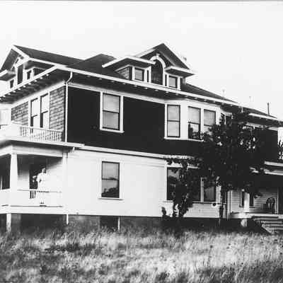 Douglas House