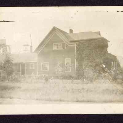 Photograph of B.A. Washburn House, date unknown