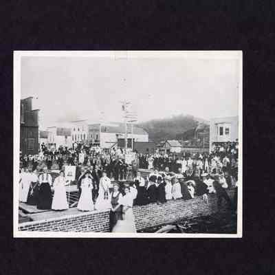 Photograph of the Laying of the cornerstone I.O.O.F, NW corner 4th and Main St., date unknown.