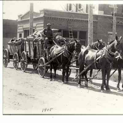 Photograph of Oregon Power Company, Springfield, Oregon, 1908