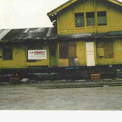 Photograph of Springfield Depot Relocation, Springfield, Oregon, 1989