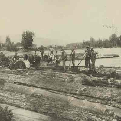 Photograph of Logging Crew, Willamette River, Oregon, 1905