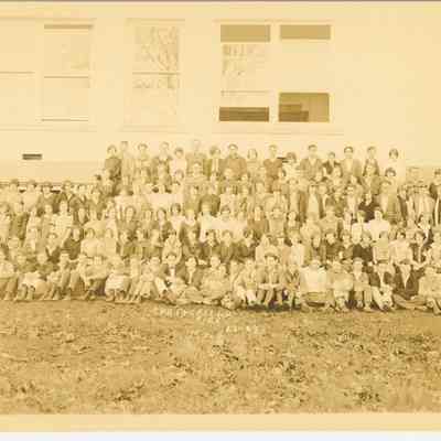 Photograph of Springfield High Student Body, 1926-1927