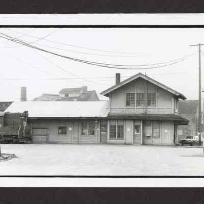 Photograph of the Train Depot, Springfield, Oregon