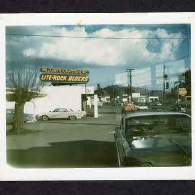 Photograph of Willamette Graystone Inc on Franklin Blvd, undated