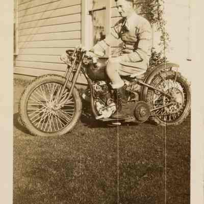 Photograph of Bill Davis senior and his motorcycle, Springfield, 1929