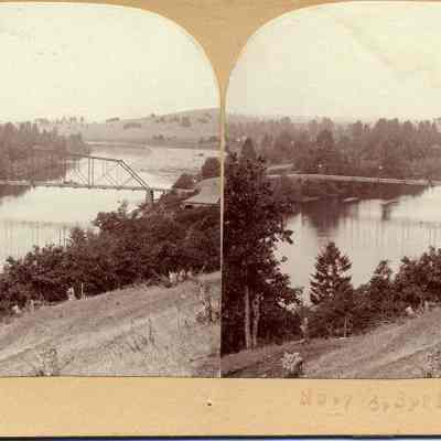 Photograph of stereopticon view of a bridge in Springfield, Oregon, date unknown.