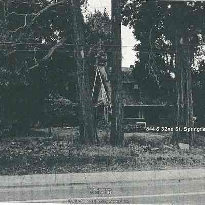 Photograph from Google of Gorrie House, Springfield, Oregon, Circa 2012