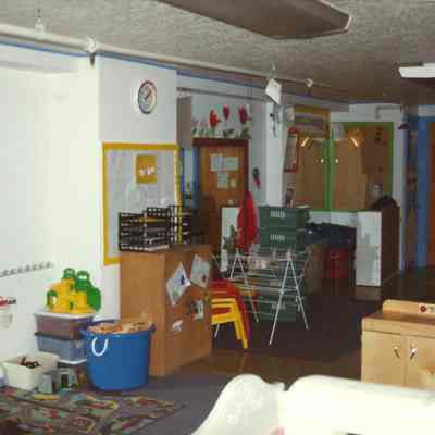 Photograph of Blue Room in the Memorial Building, Springfield Oregon, 1997