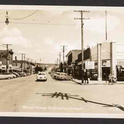 Postcard, Street View of Enterprise, Oregon