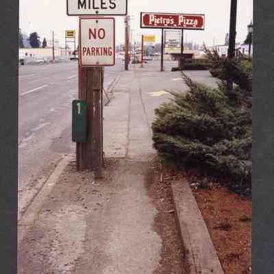 Photograph of Franklin Blvd Looking West, 1988
