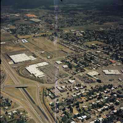 2021-005-1027_img-083: Springfield Aerial Photograph, 2021.005.1027, Envelope 13