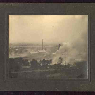 Photograph of Booth Kelly Mill Fire, Springfield, Oregon, 1911