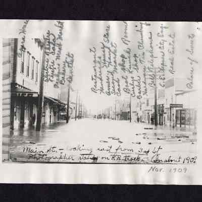 Photograph of Flood of 1909, Main Street, Springfield, 1909.