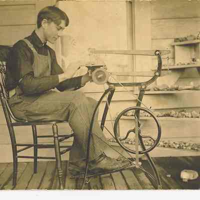 Photo of Smith Mountjoy at Jig-saw