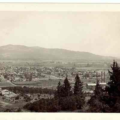 Photograph of Springfield, from Willamette Heights looking north and northeast, Springfield, Oregon, date unknown.