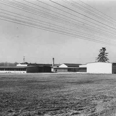 Photograph of Mt. Vernon School, Springfield, Oregon, 1954