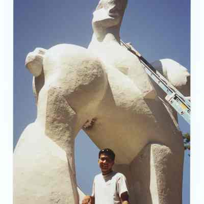Photograph of the restauration of the 'Equistrian' statue, Springfield, 2003