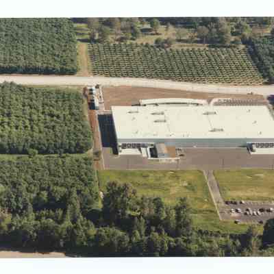 Aerial photograph of a commercial building on International Way, Springfield, circa 1980